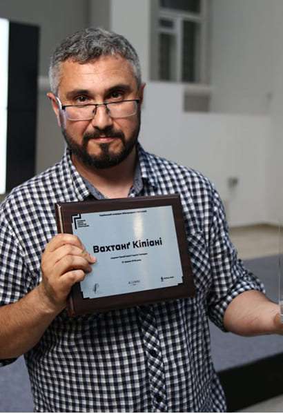 Перший лауреат Премії 2019 Вахтанґ Кіпіані